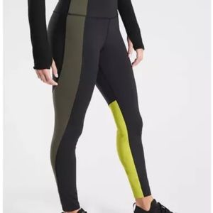Athleta ASYM COLOR-BLOCK TIGHT SIZE XS
